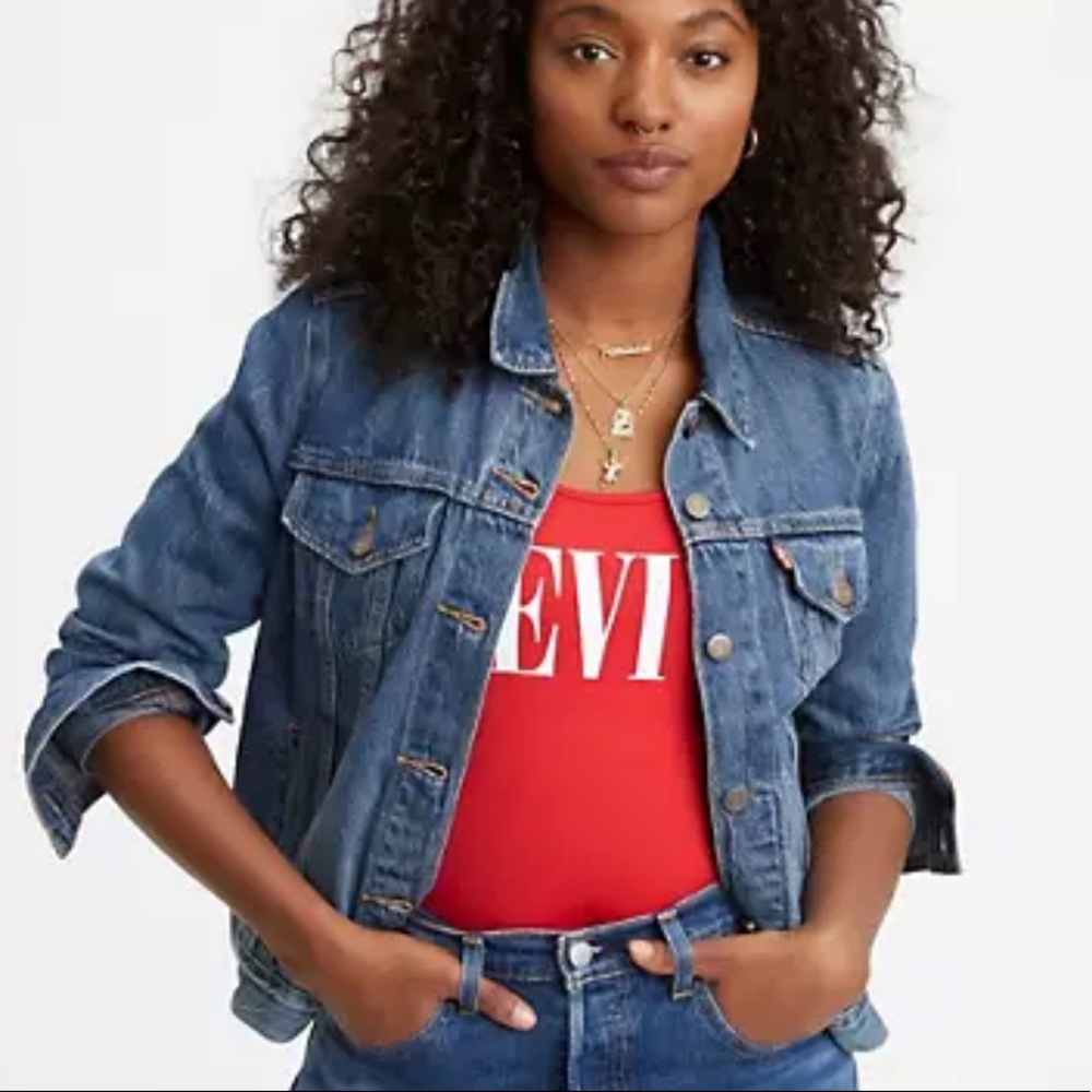 Levi’s Original Jean jacket, medium wash, excellent condition